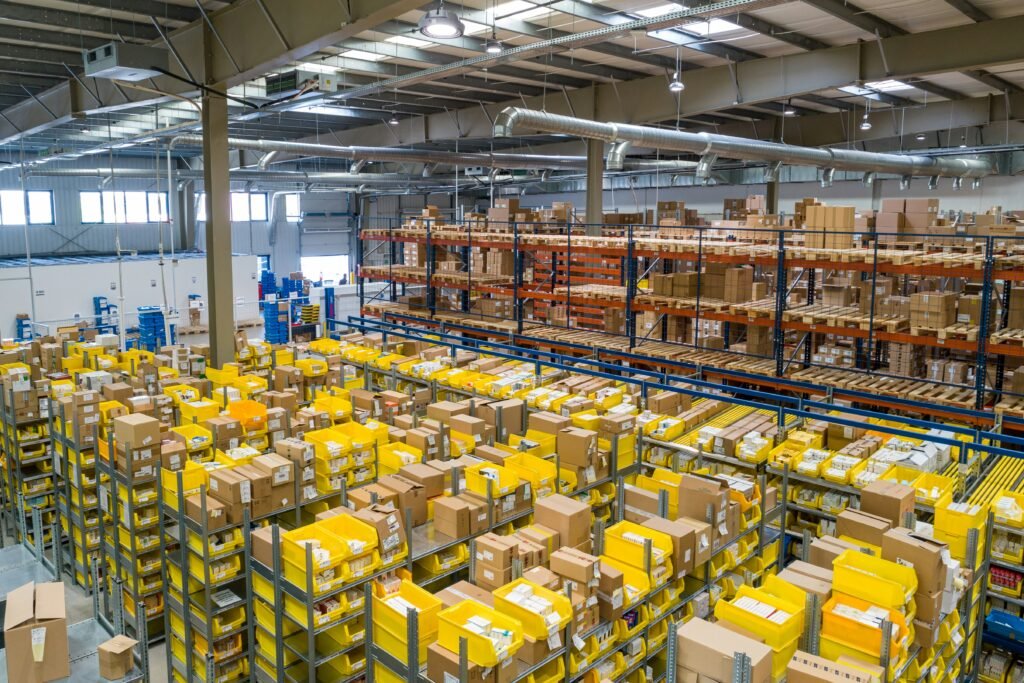 Warehouse operations and inventory management in supply chain